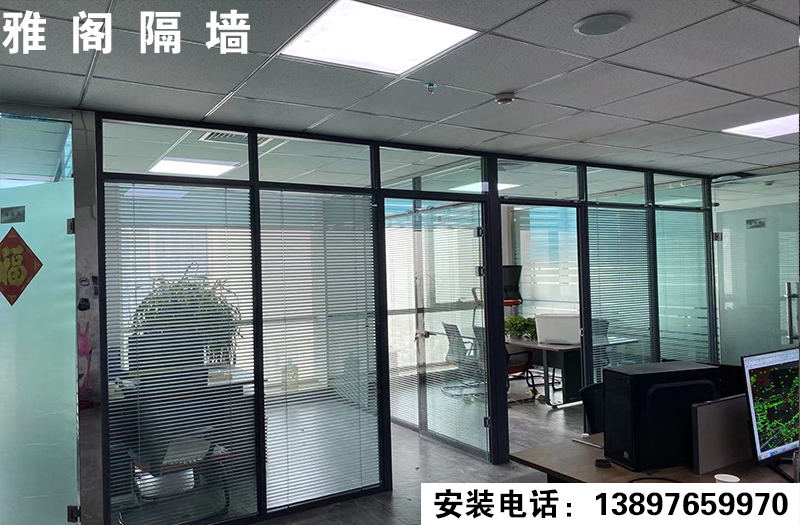 西寧海湖新區(qū)萬(wàn)達(dá)45樓完工！